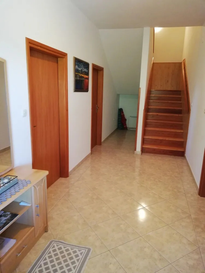 Villa Valeta 500 Meters From the Beach