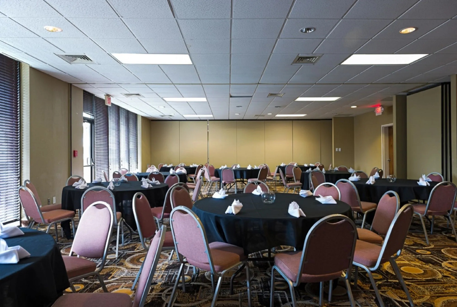 Clarion Pointe Galveston - Beachfront