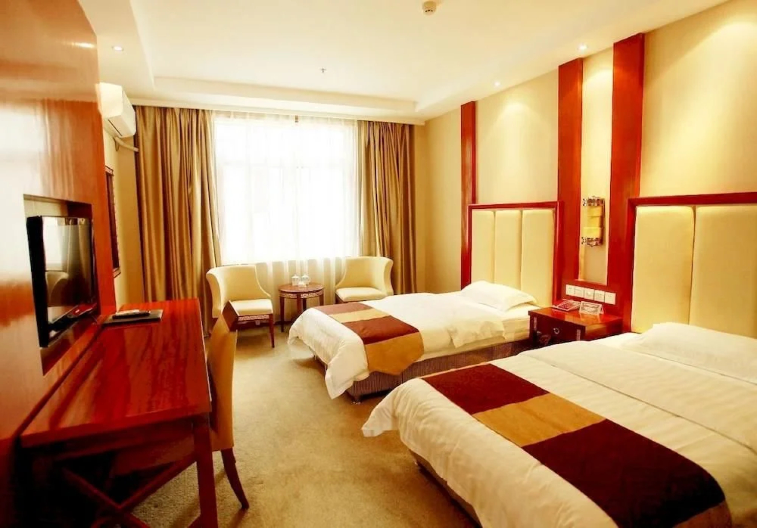 Zangwang Yanwu Holiday Hotel