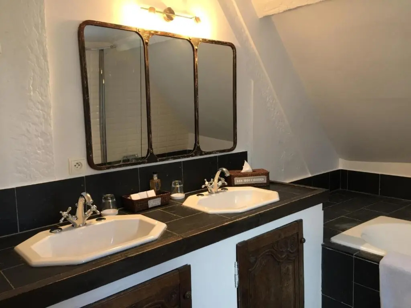 The Originals Relais, Hôtel St Laurent