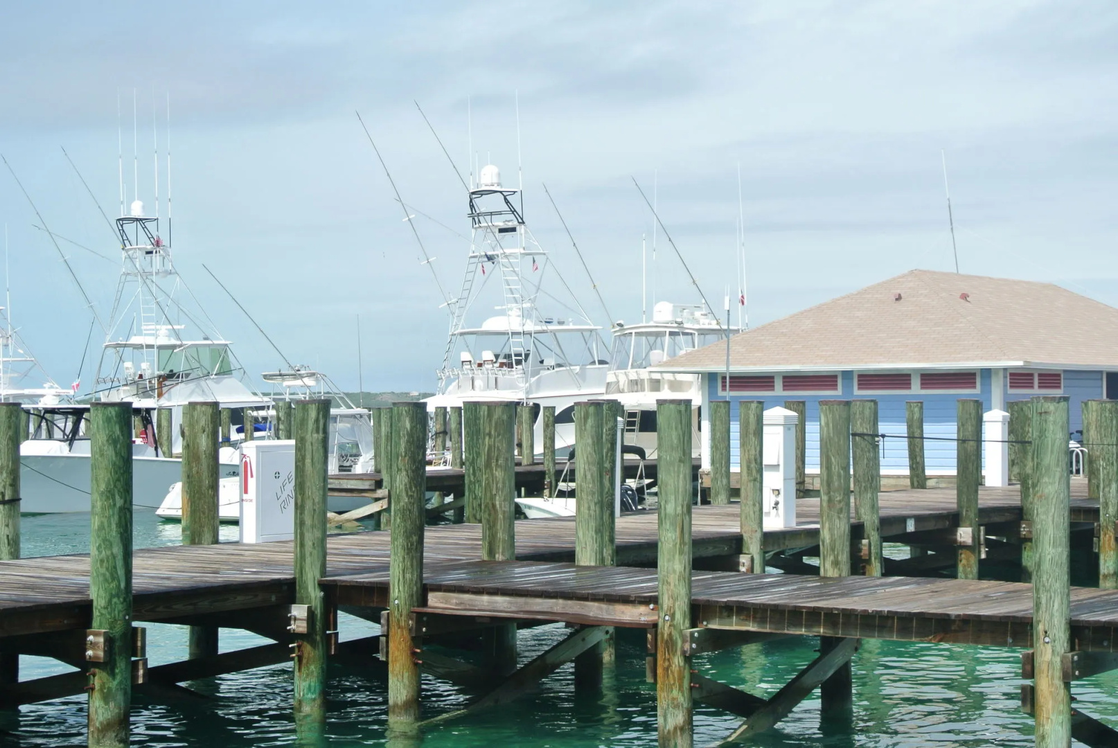 Romora Bay Resort & Marina