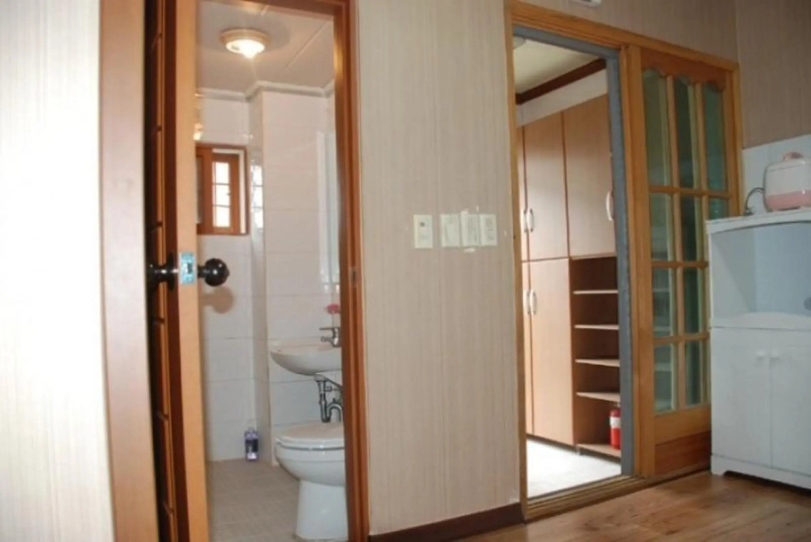 Sacheon Baegunimeomuneungot Pension