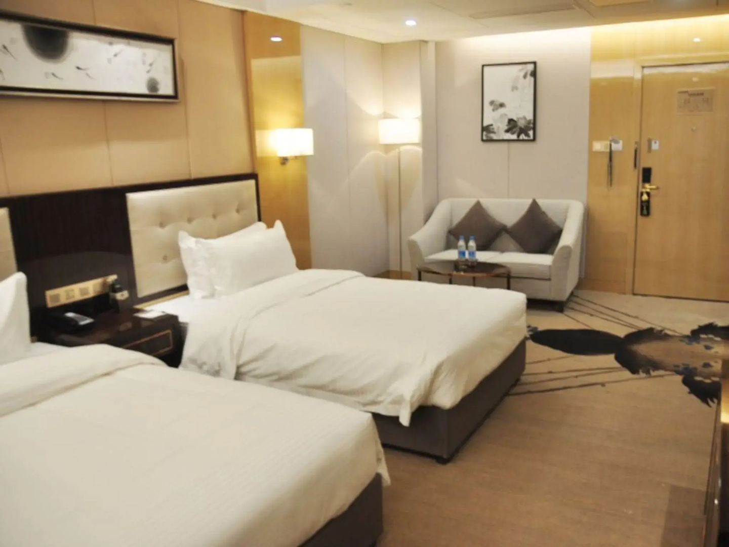 GreenTree Inn Zhuma Railway Station Qian Plaza Branch