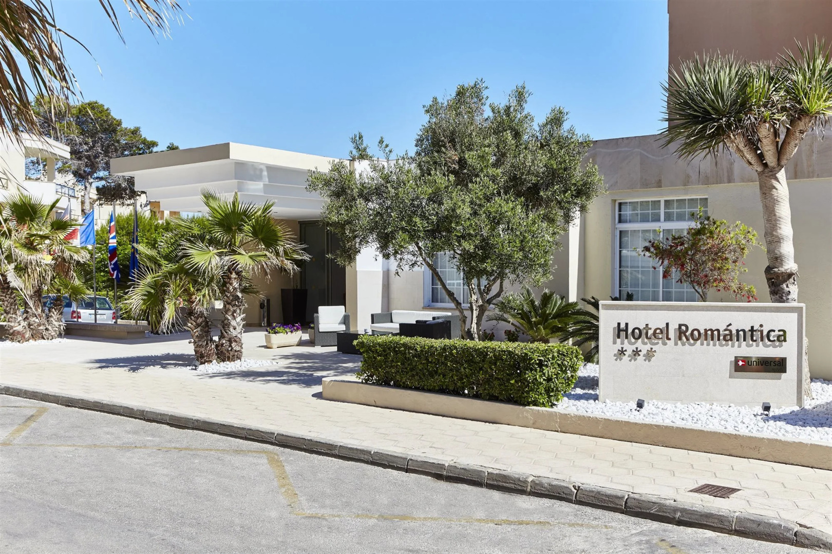 Universal Hotel Romantica