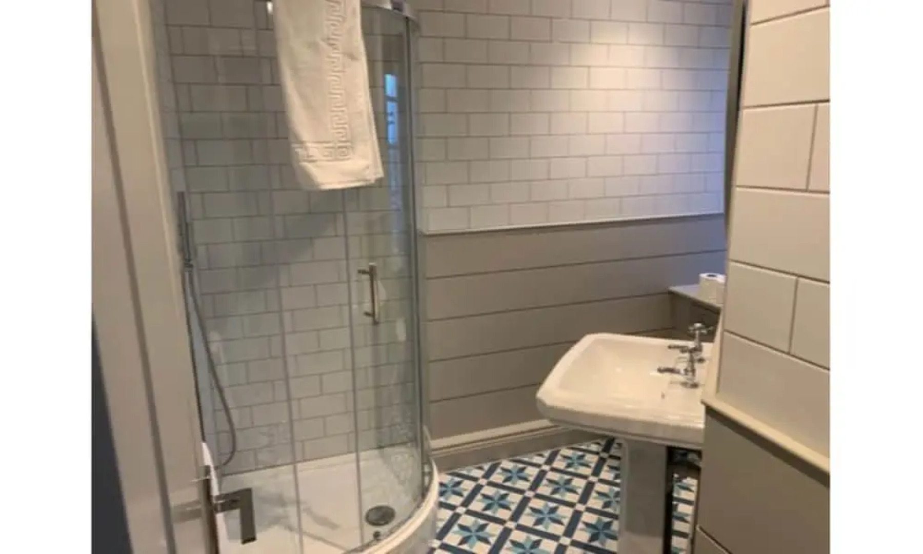 The Bay Hotel – RelaxInnz