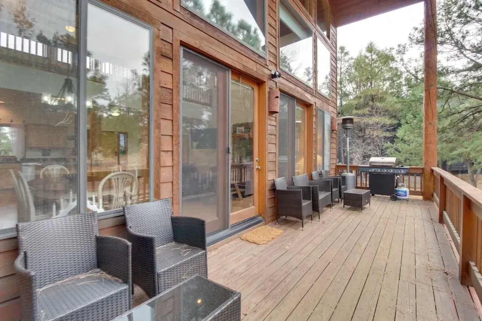 Show Low Home ~ 4 Mi to Fool Hollow Lake!