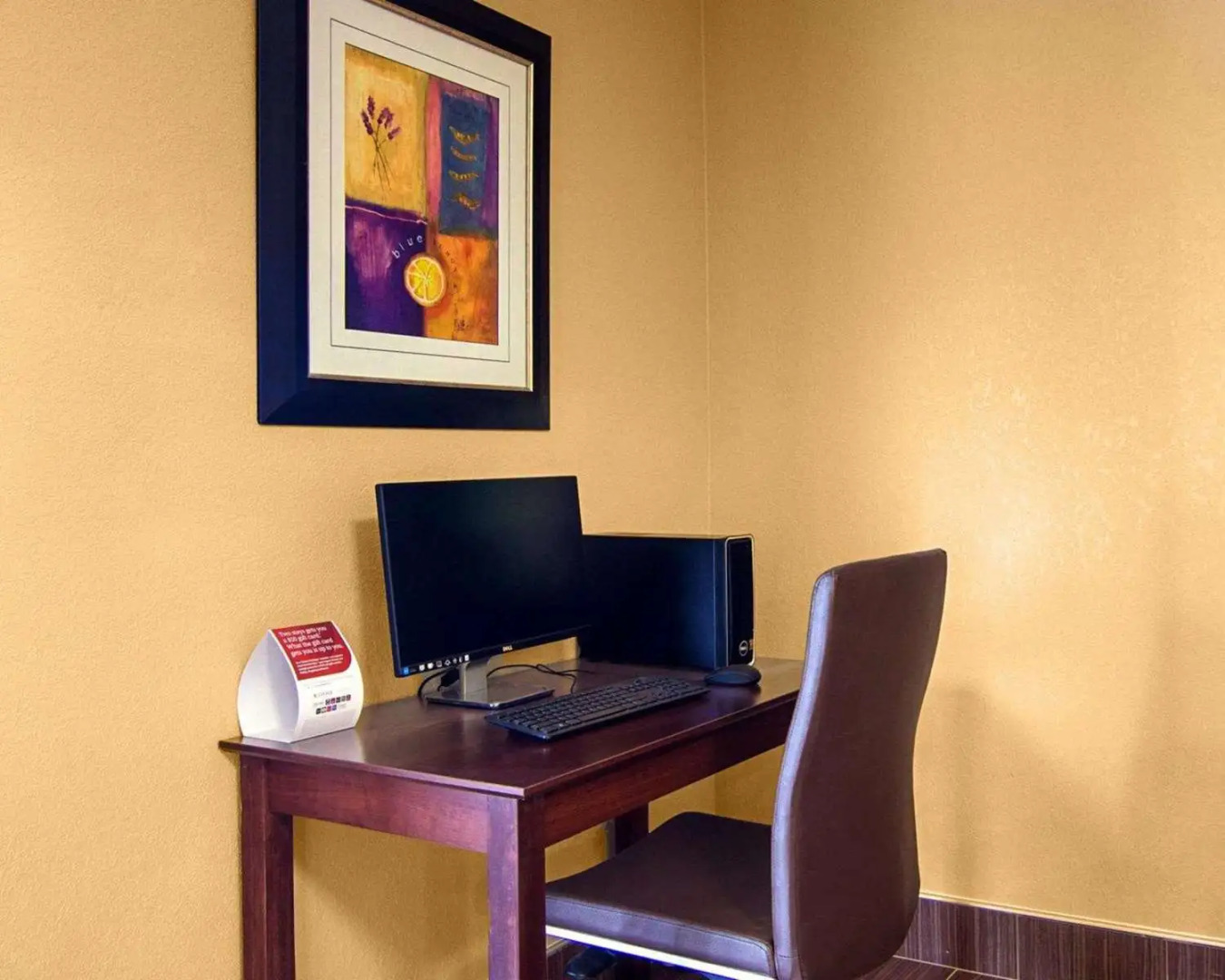 Super 8 by Wyndham Sturtevant/Racine