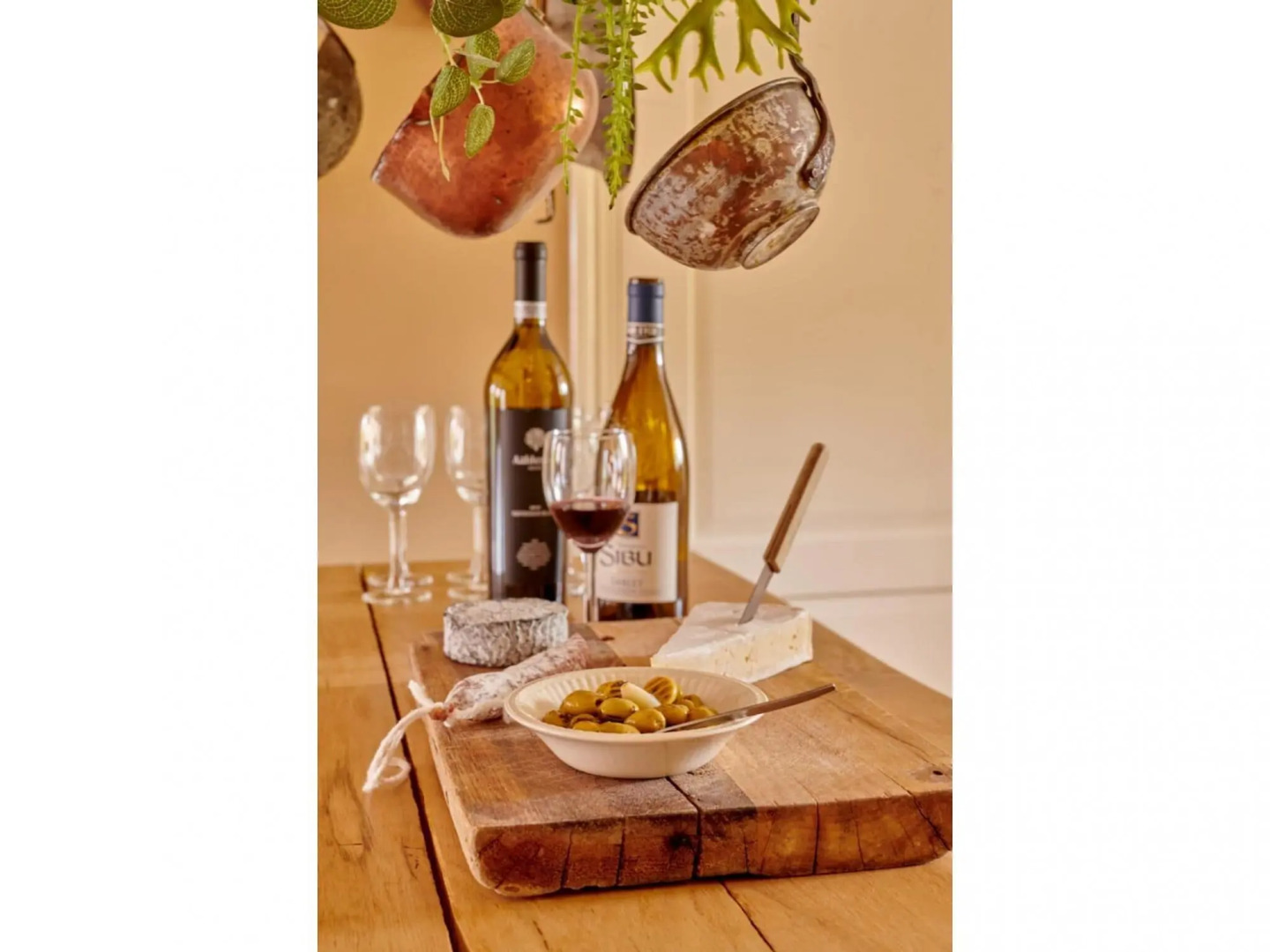 Colorful Holiday Home in Baarlo Near Boating With Hot Tub