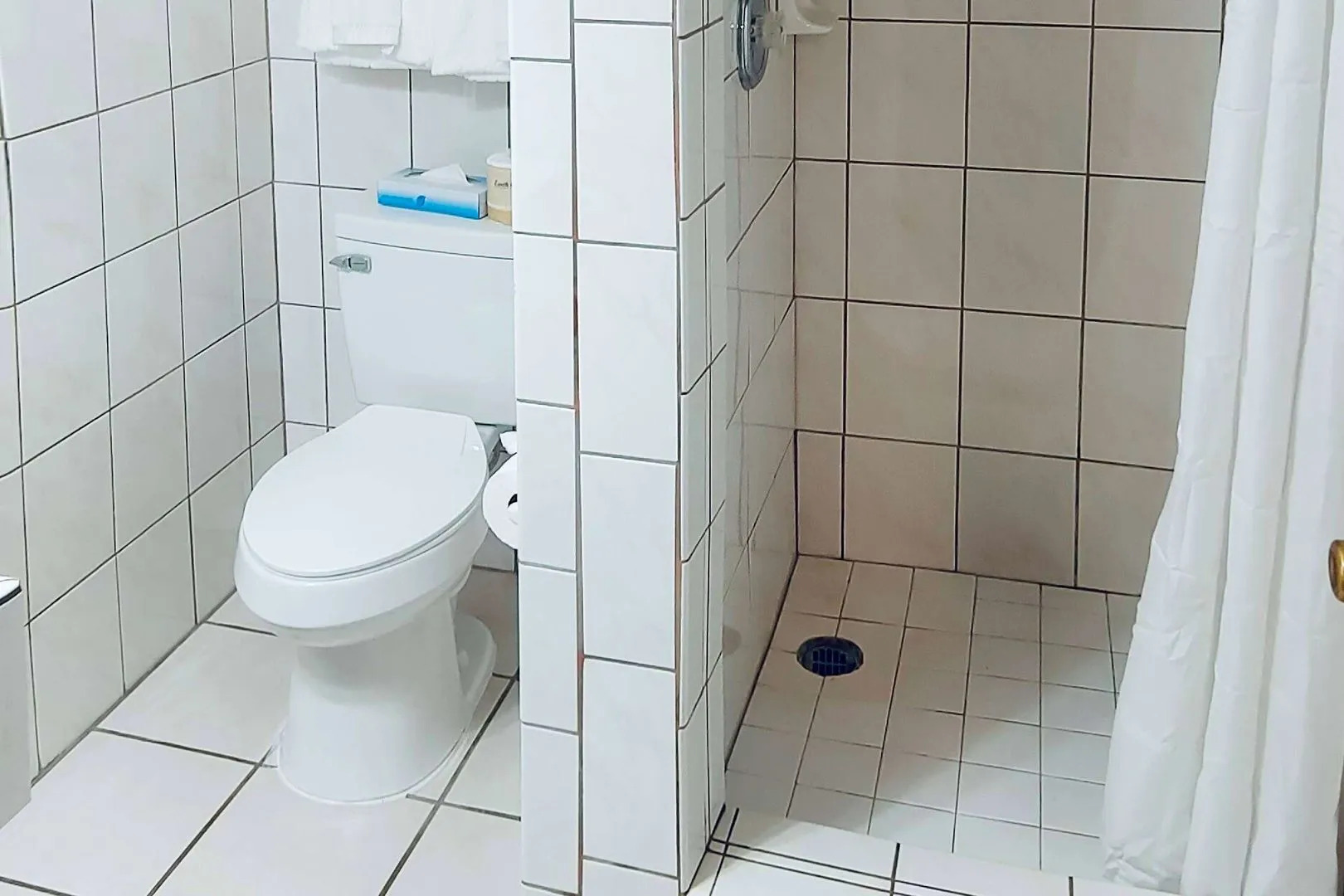 Oceanside Inn & Suites, a Days Inn by Wyndham