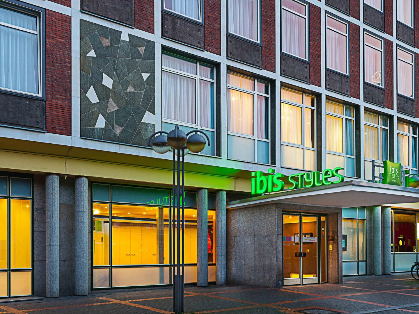 Отель B&B HOTEL Bochum‑Hbf