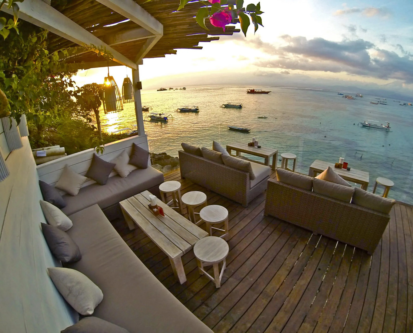 Batu Karang Lembongan Resort & Spa