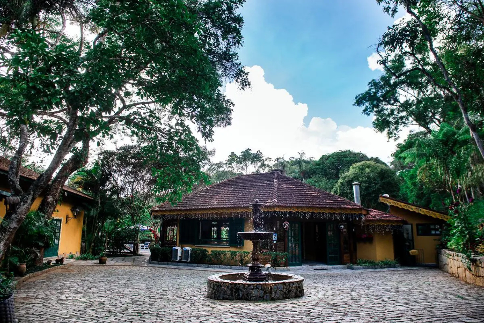 Urikana Boutique Hotel