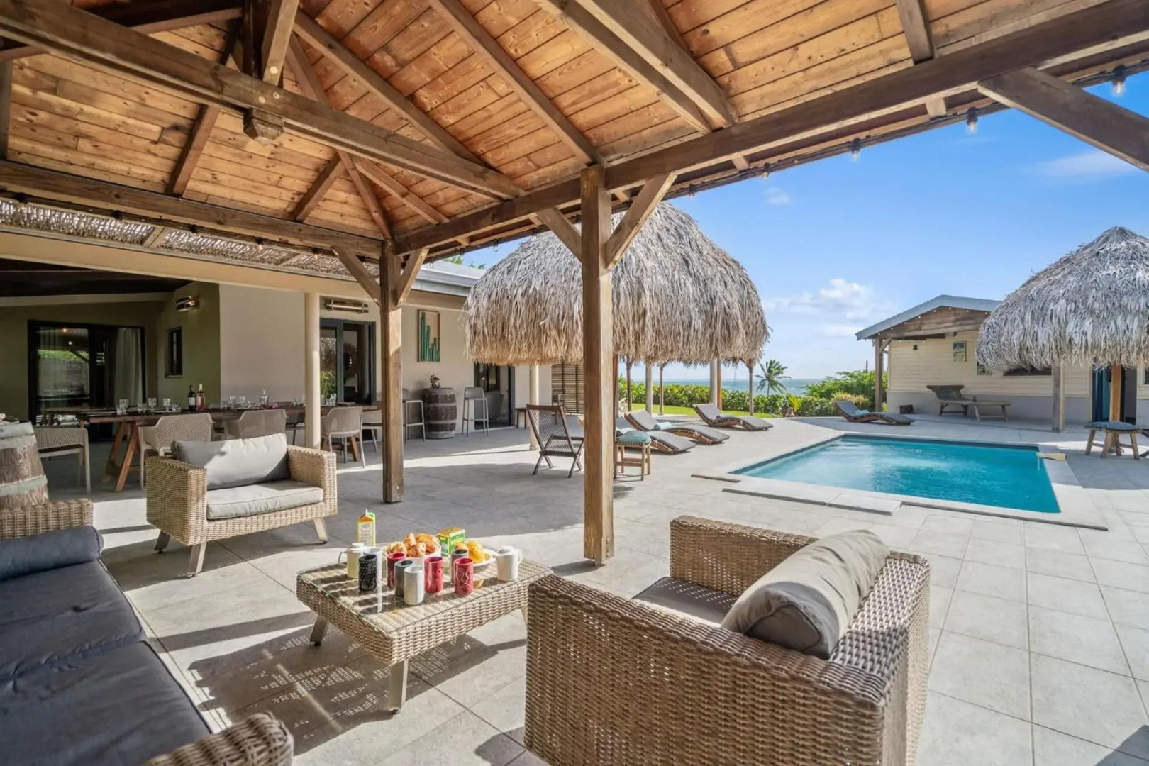 Villa Latitude 14.54 : 4 ch, piscine, vue mer, spot de kitesurf