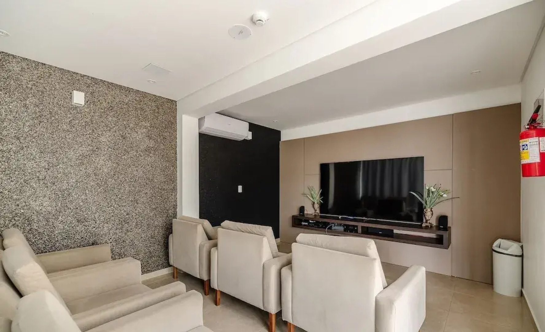 Apto Vista Mar com churrasqueira BBH1003