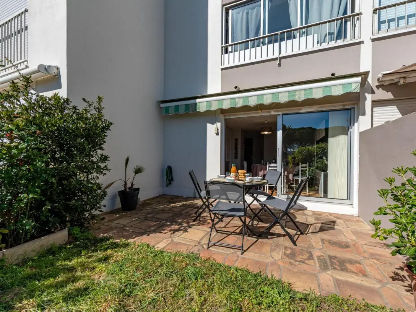 Studio Marina Village-6