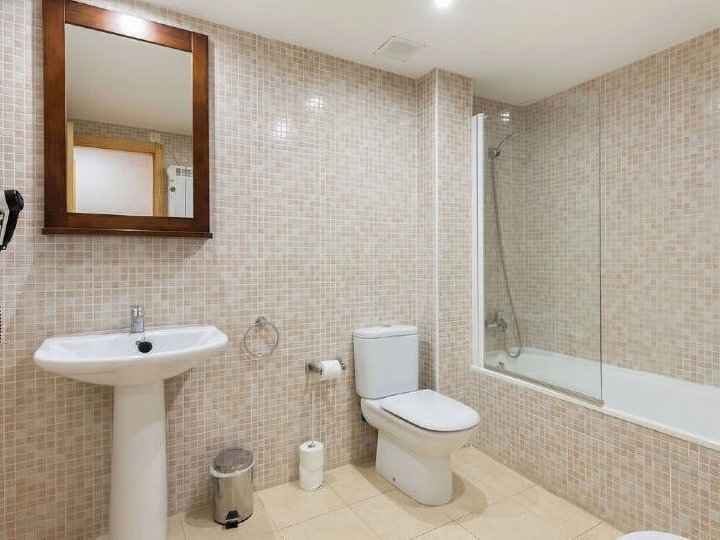 Lovely Holiday Home in Puerto Hurraco With Balcony