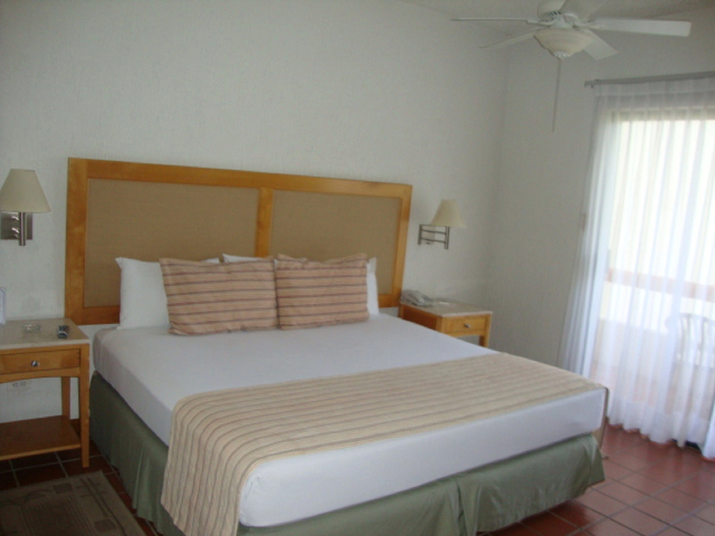 Park Royal Homestay Los Cabos