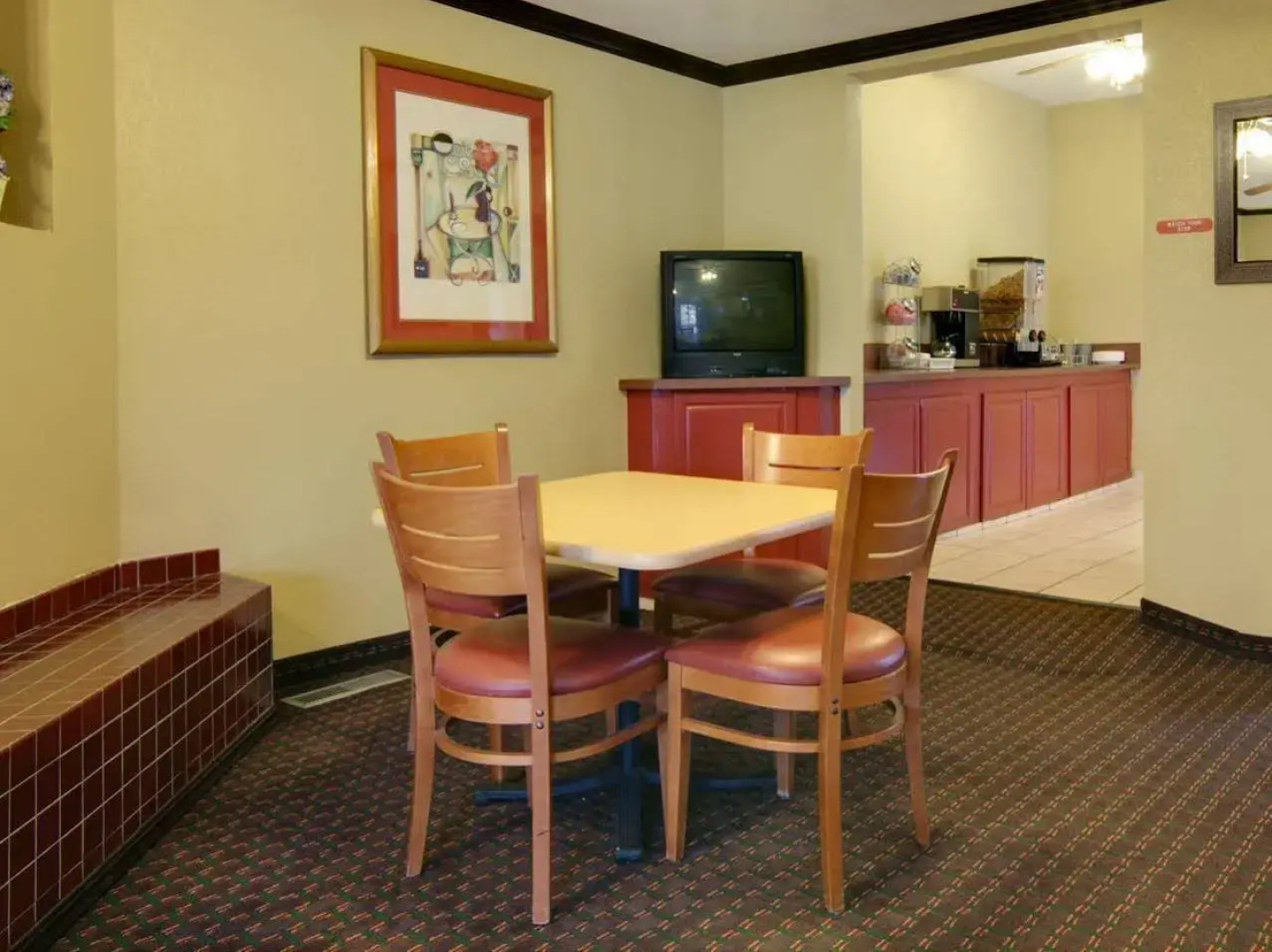 Americas Best Value Inn & Suites Yukon Oklahoma City