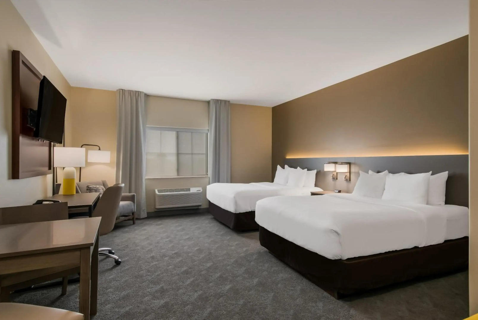 Comfort Inn & Suites Barnesville - Frackville