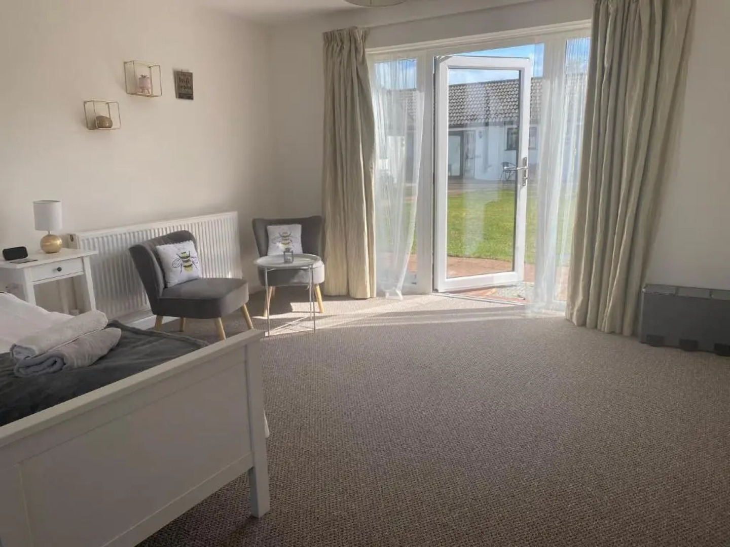 Number 5 - Lytton Tree Lodge, Reydon, Southwold