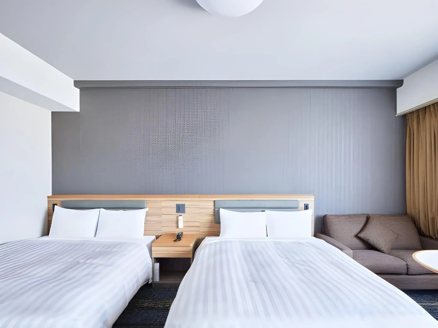 Southern City Hotel