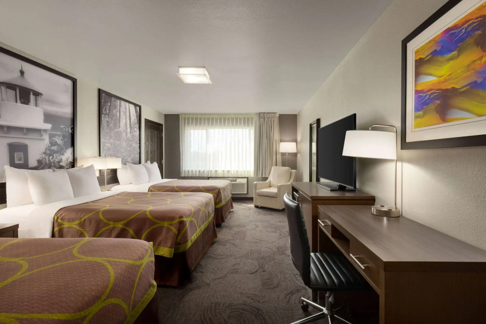 Super 8 by Wyndham Eureka