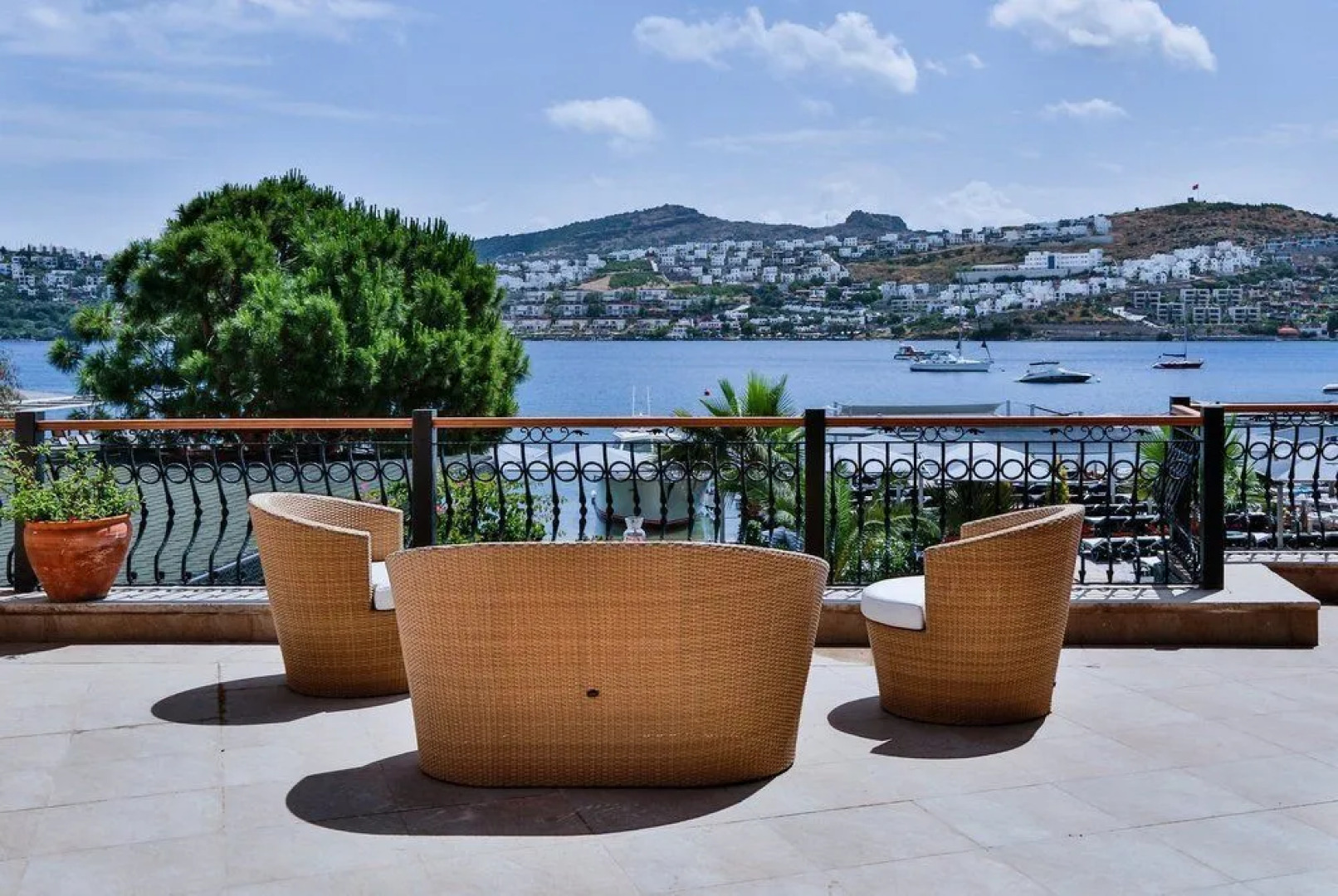 Casamia Boutique Hotel