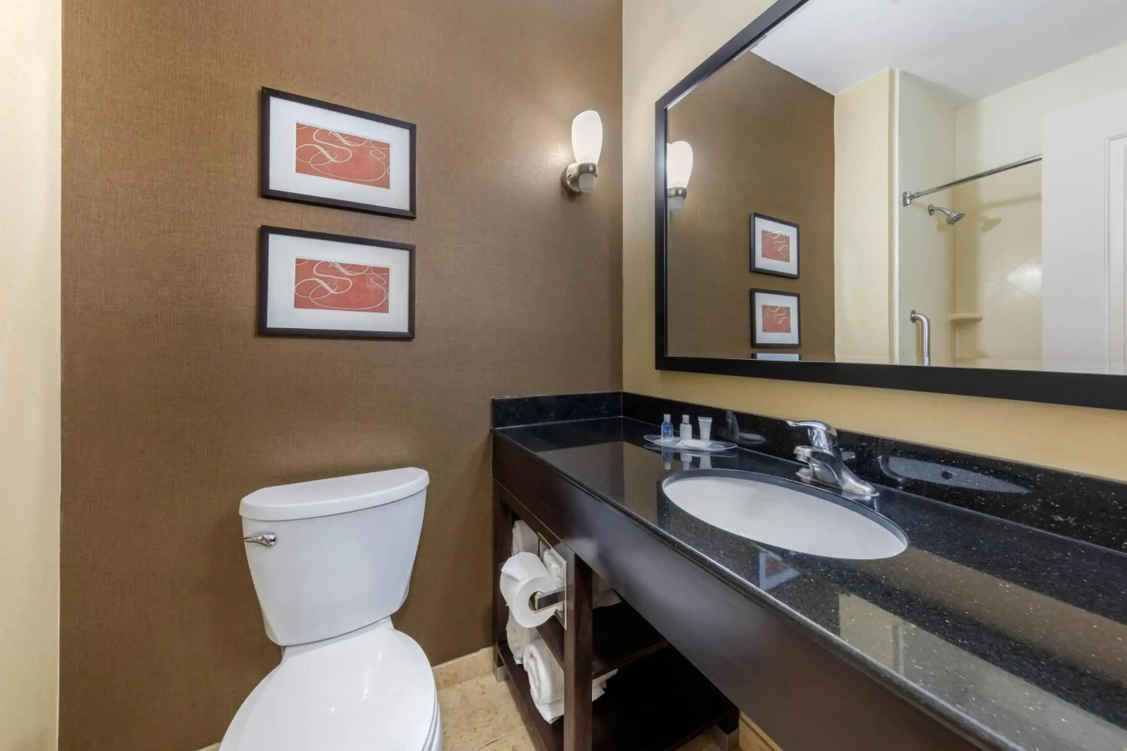 Comfort Suites Near City of Industry - Los Angeles