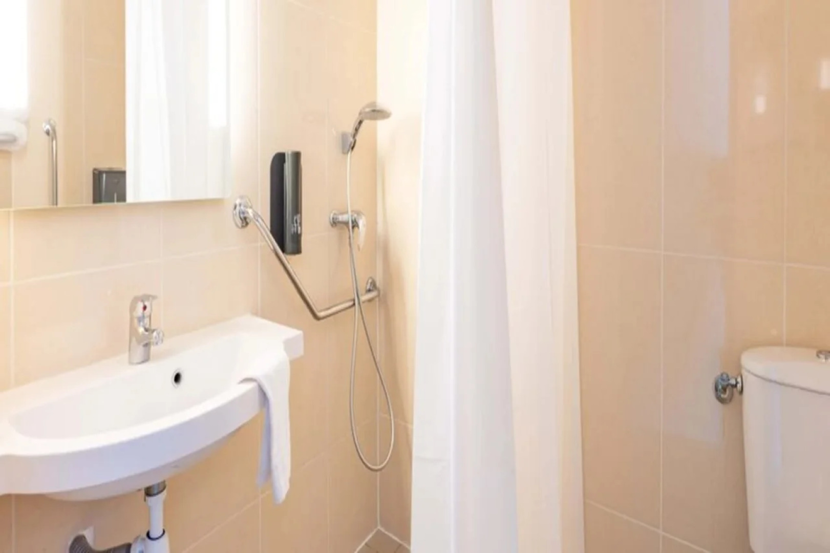 B&B HOTEL Rennes Est Cesson-Sévigné