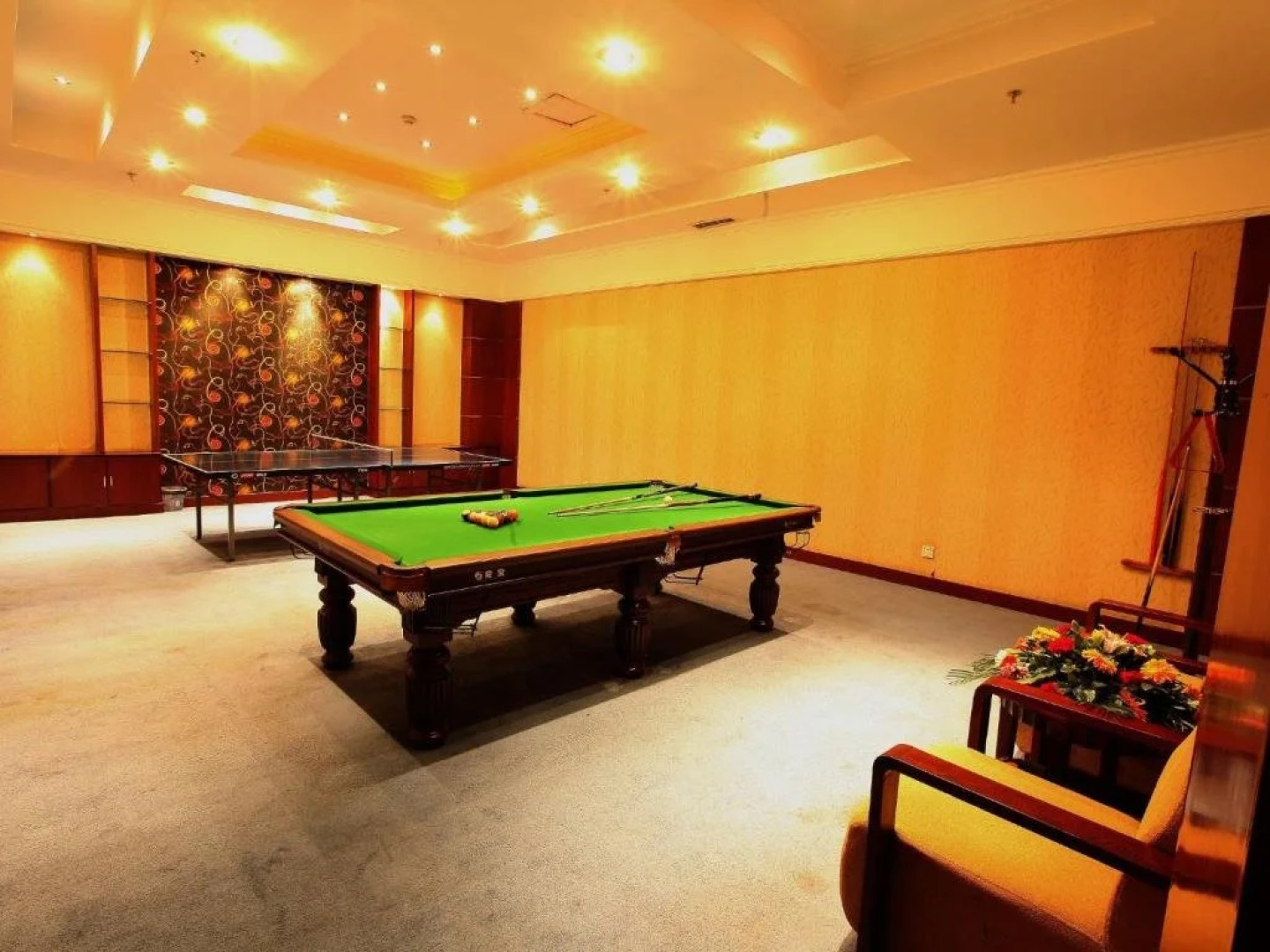 Enraton International Hotel