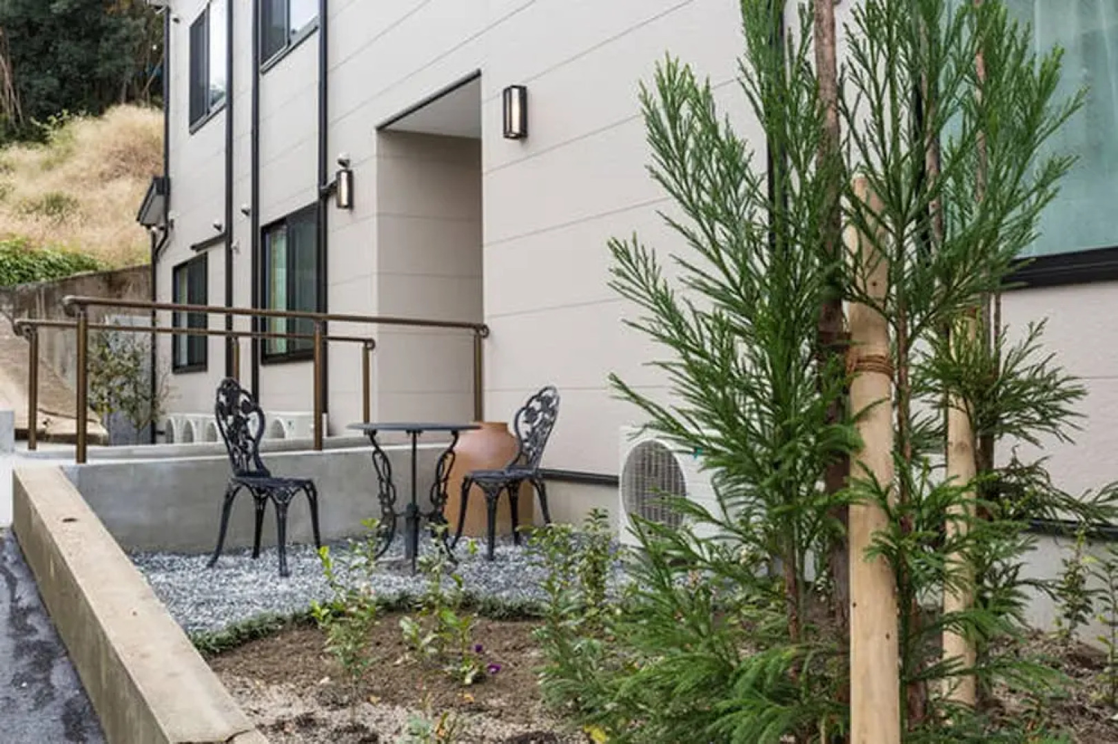 add chaganju - Hostel