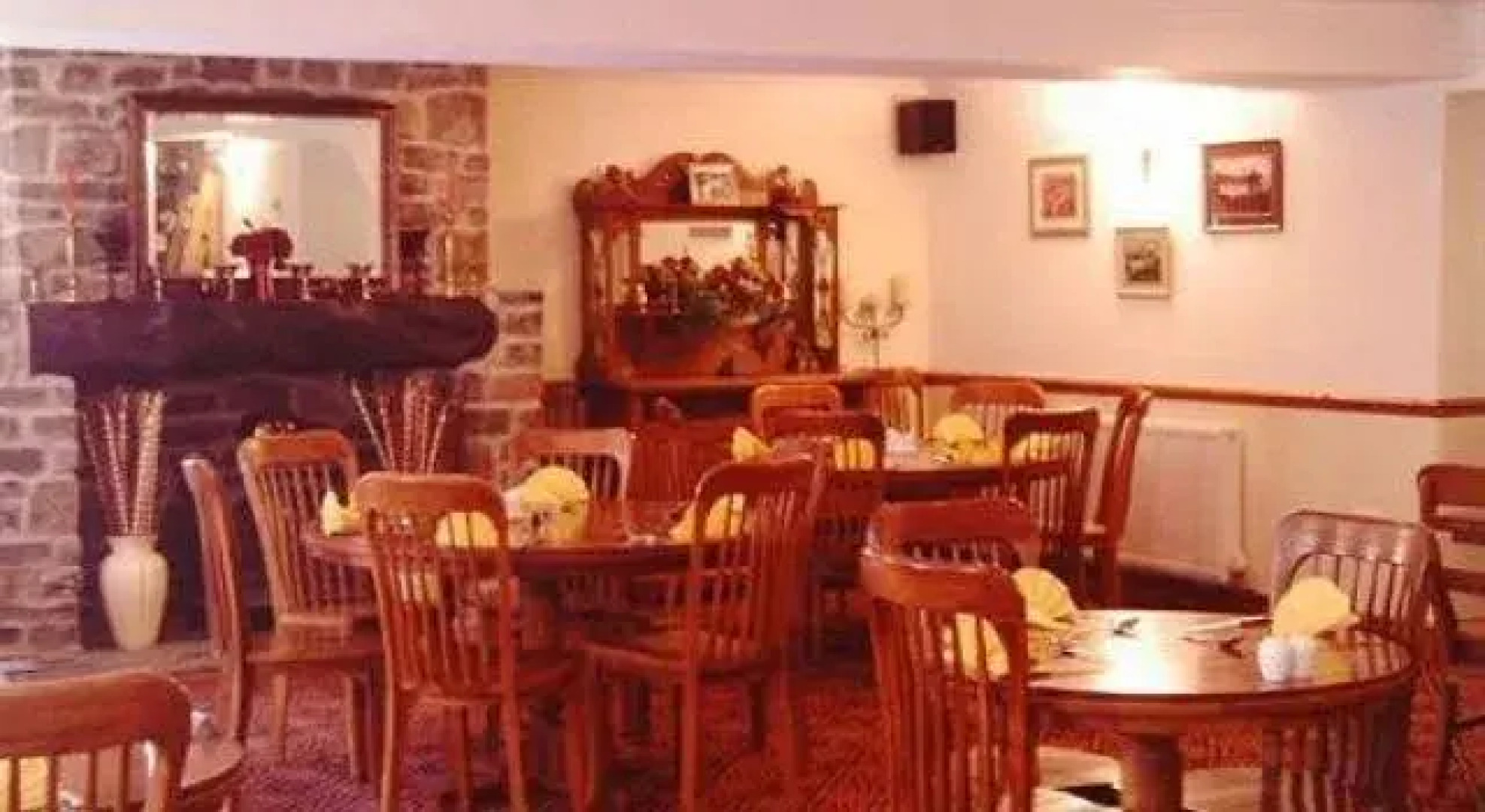 The Hollybrook Country Inn