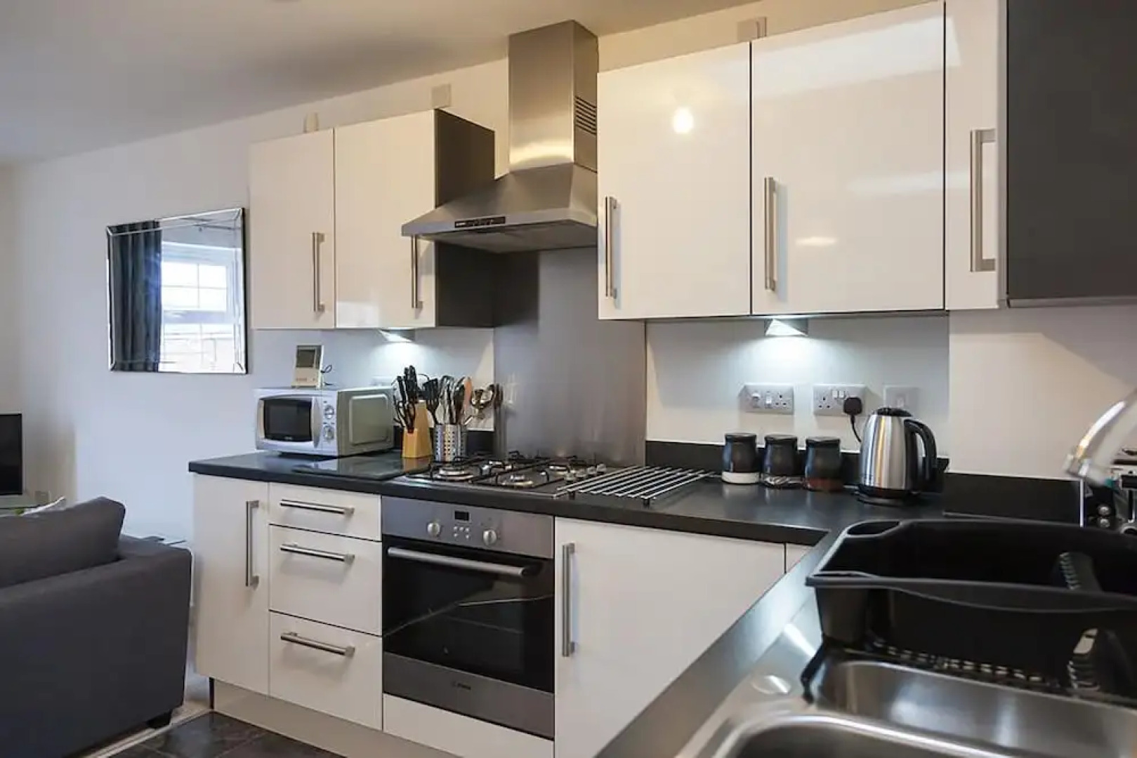 The Robin Coach House