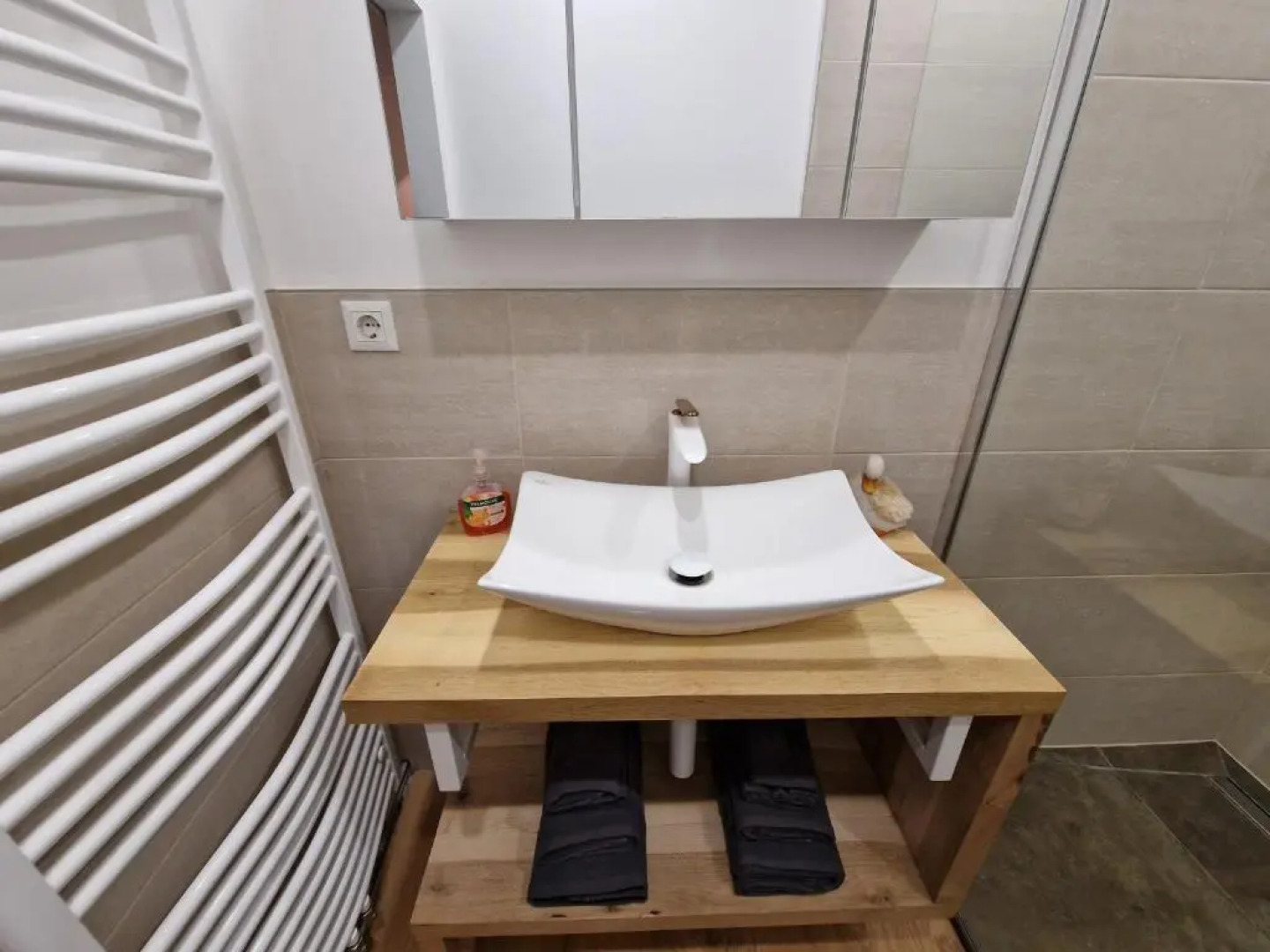 Murtal Ground (Adults Only)