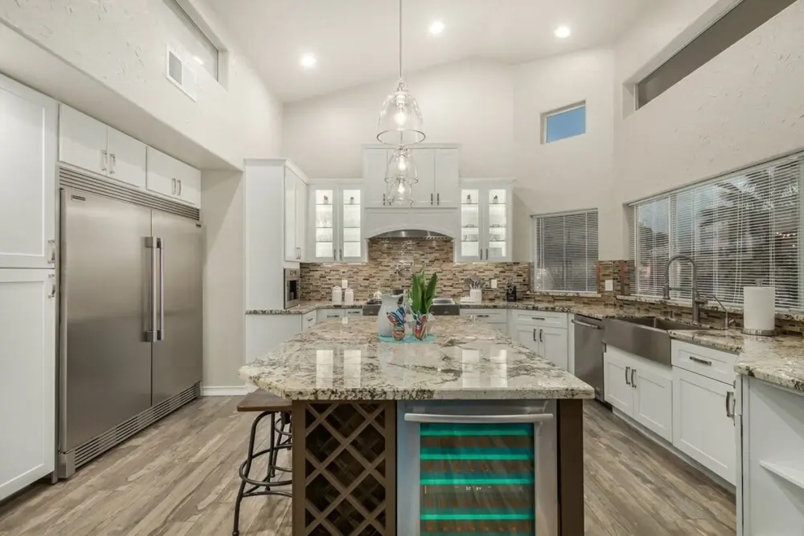 Citrus Cove Mesa 4 Bedroom Home by RedAwning