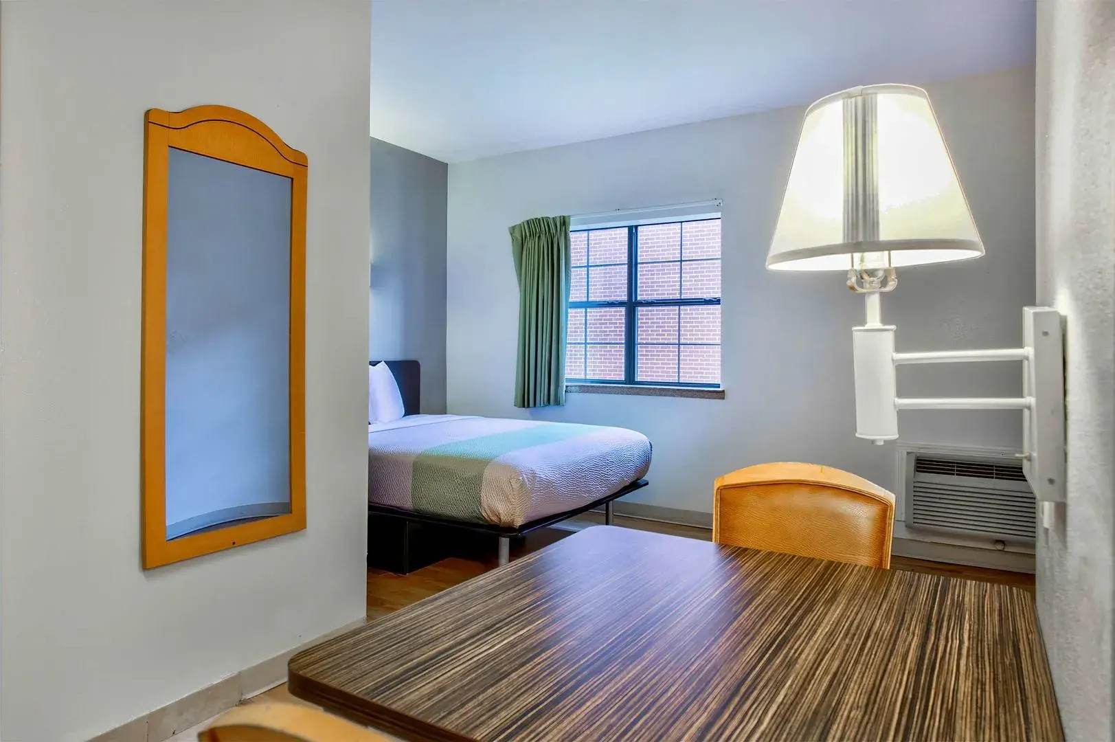 OYO Townhouse Beaumont Medical Center Area