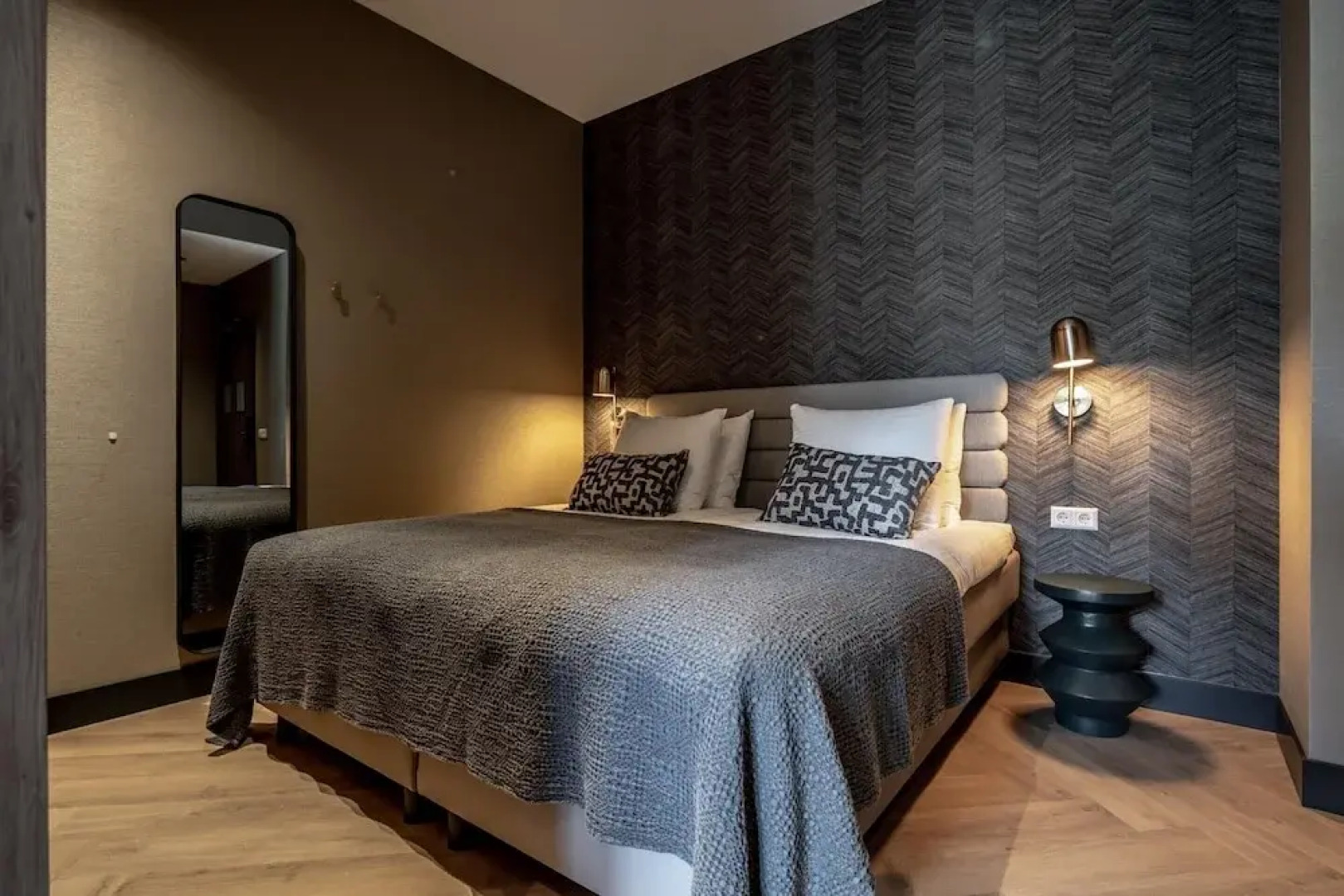 Spacious Apartment Retreat