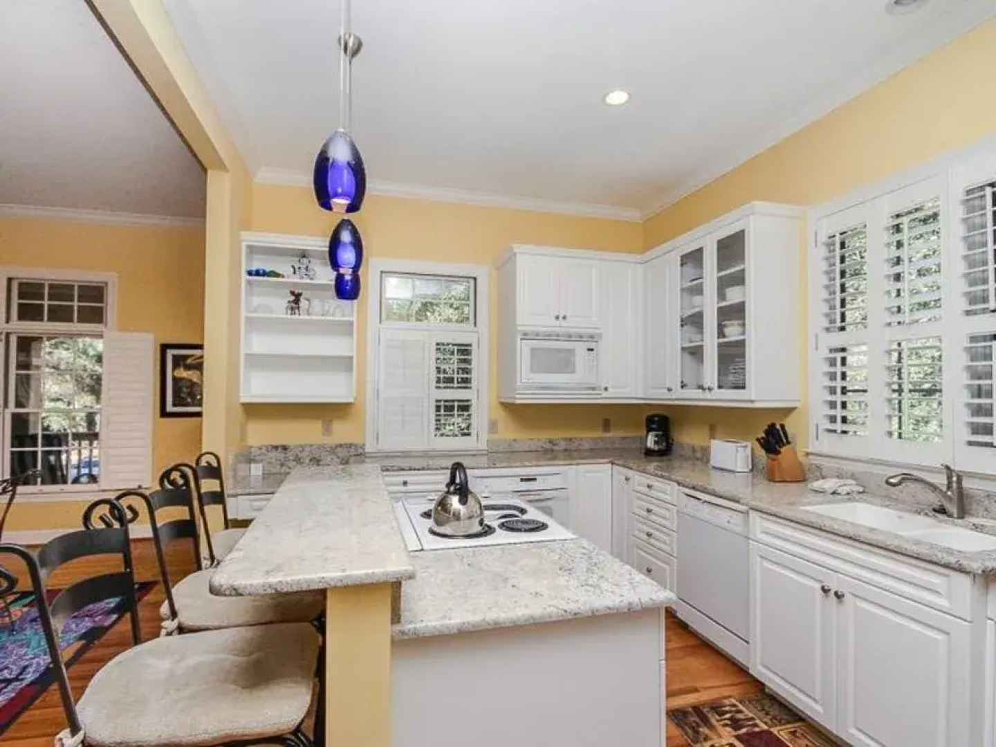 Goldenrod Court 51 by RedAwning