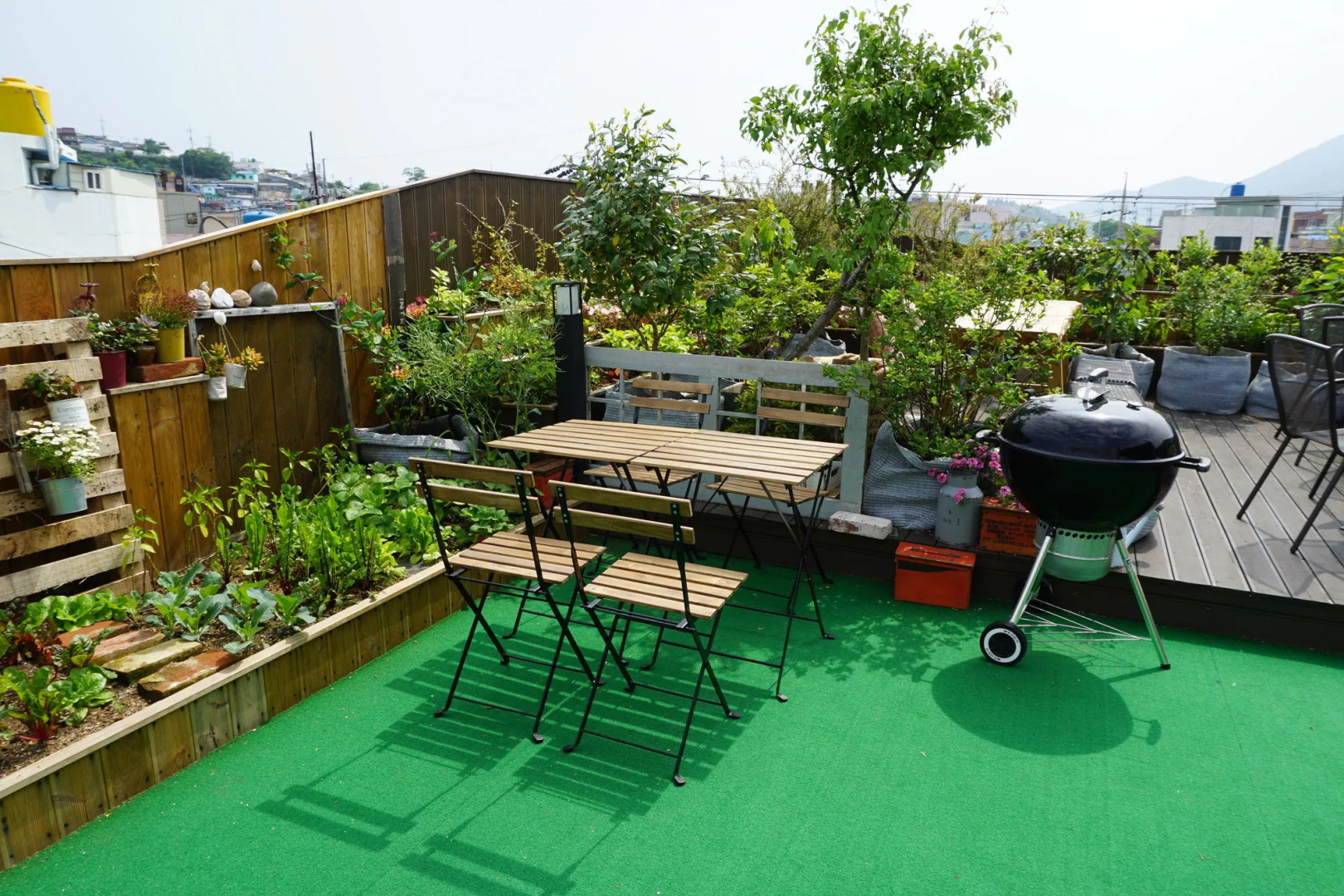 Grim Garden Guest House