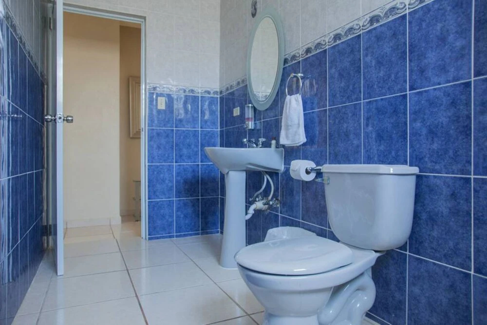 Colinas del Atlantico Vacational House 2nd Floor