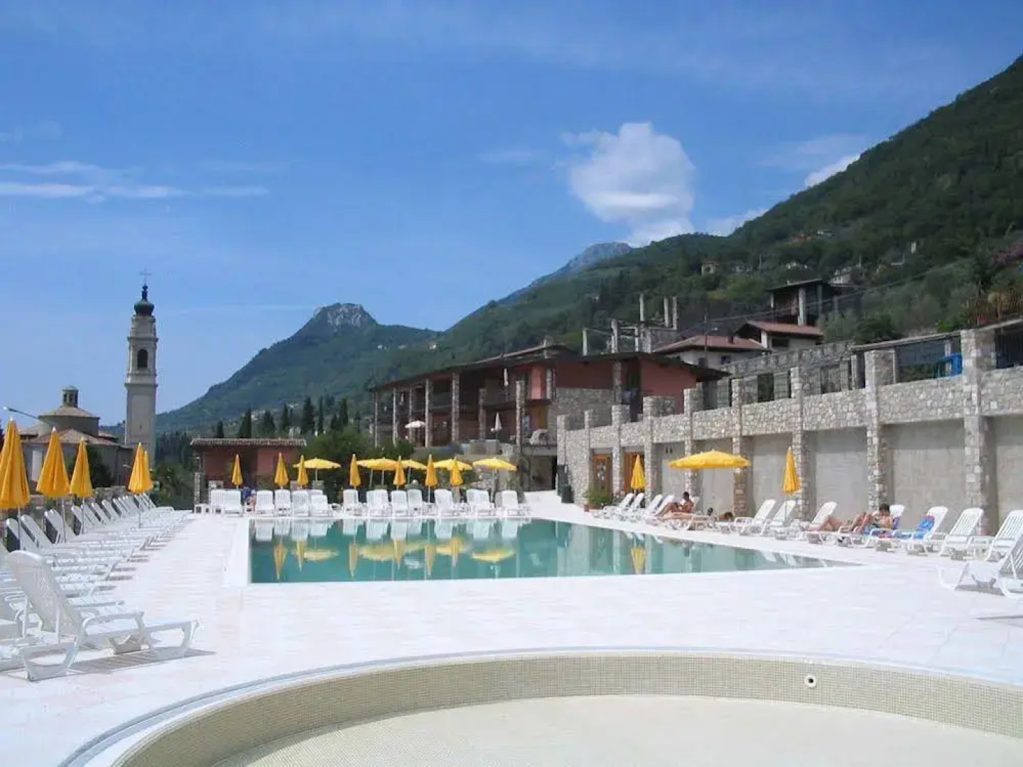 Residence Borgo Dei Limoni