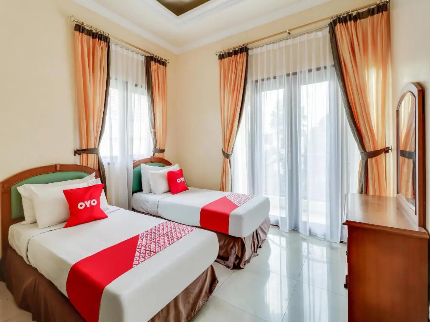 OYO 3925 Yasmin Rinai