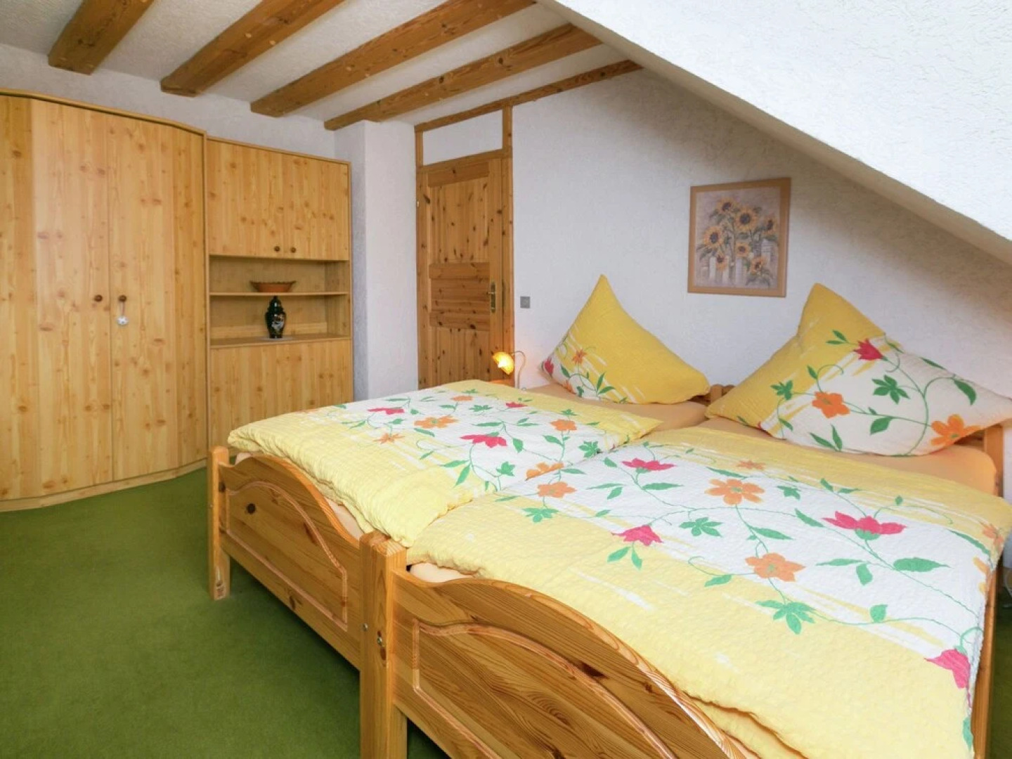 Warm Apartment in Bombogen Germany with Private Parking