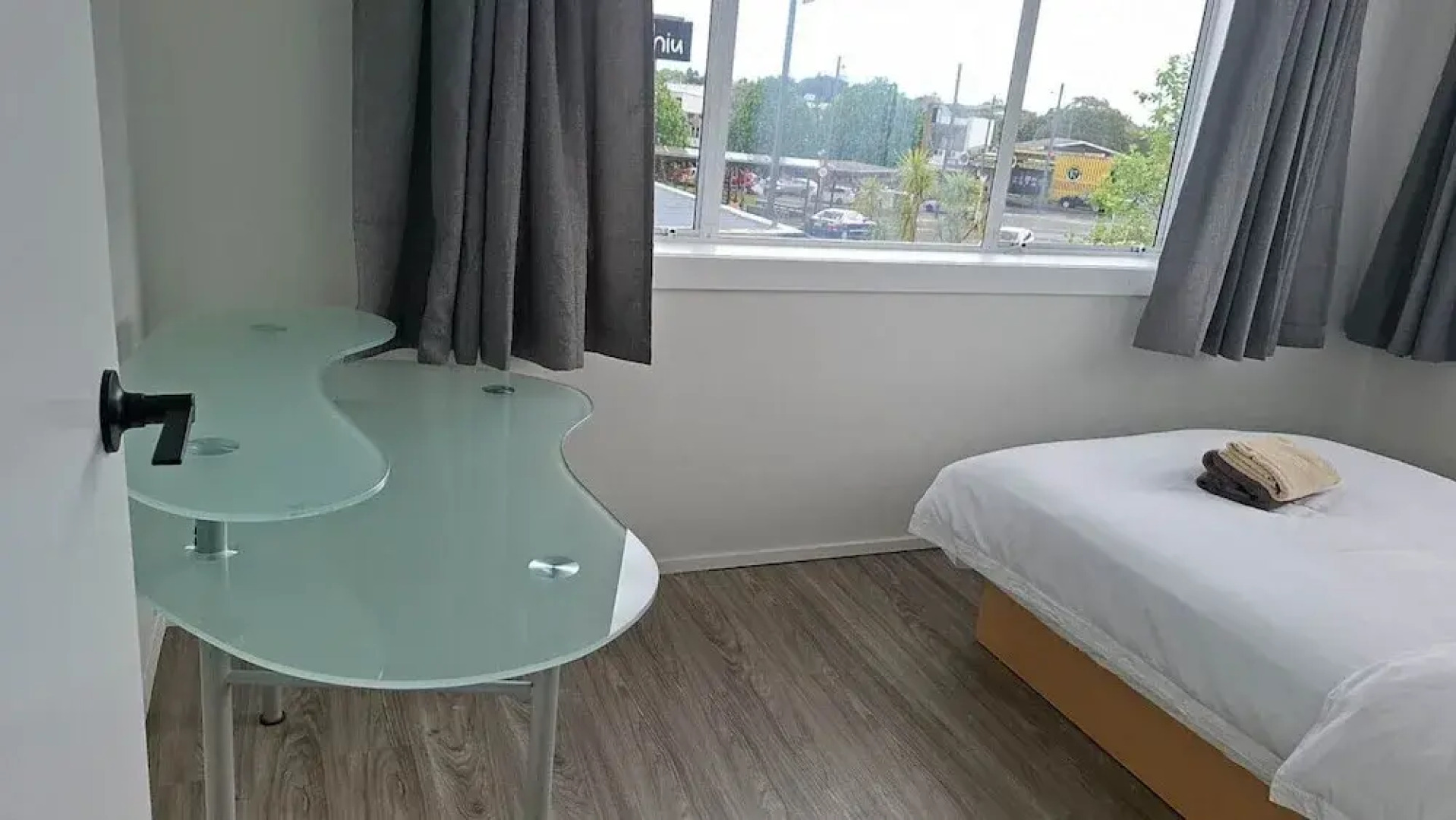 2 Double 5 Single 2 Sofa Beds Suite 1