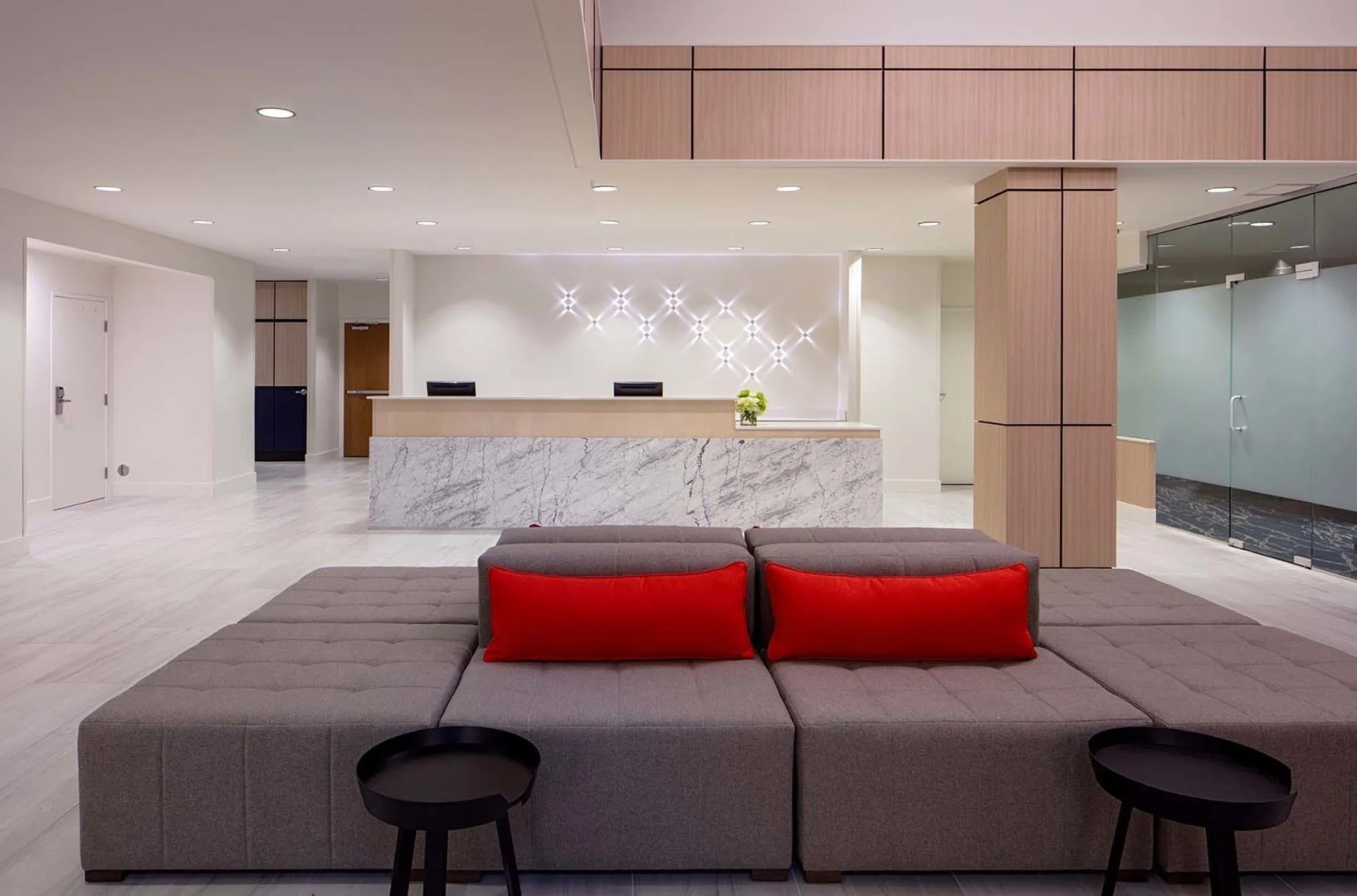 River's Edge Hotel Portland, Tapestry Collection by Hilton