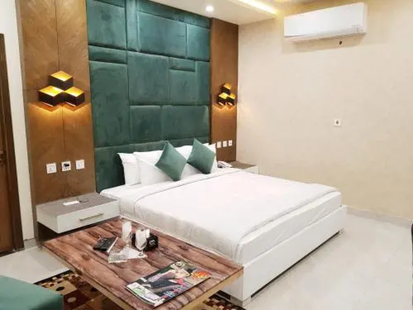Avalon Executive Suites Hotel