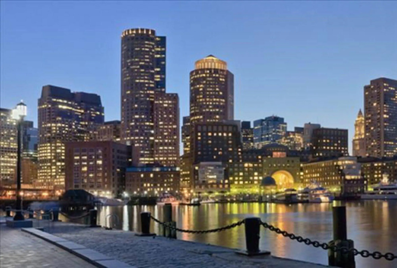 Global Luxury Suites at Kendall West