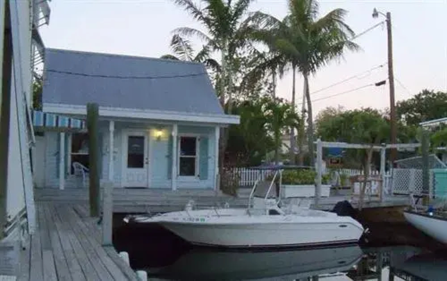 Tarpon Flats Inn & Marina - Key Largo