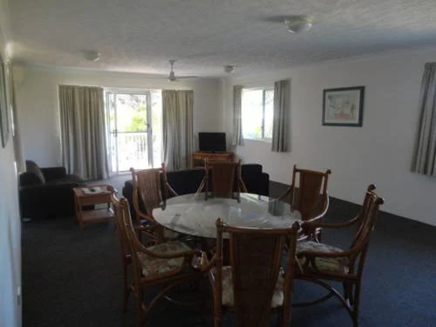 Regent Court Holiday Apartments