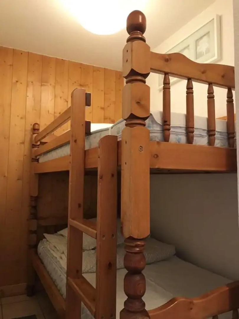 Apartment With one Bedroom in Les 2 Alpes, With Wonderful Mountain View, Furnished Terrace and Wifi - 1 km From the Slopes